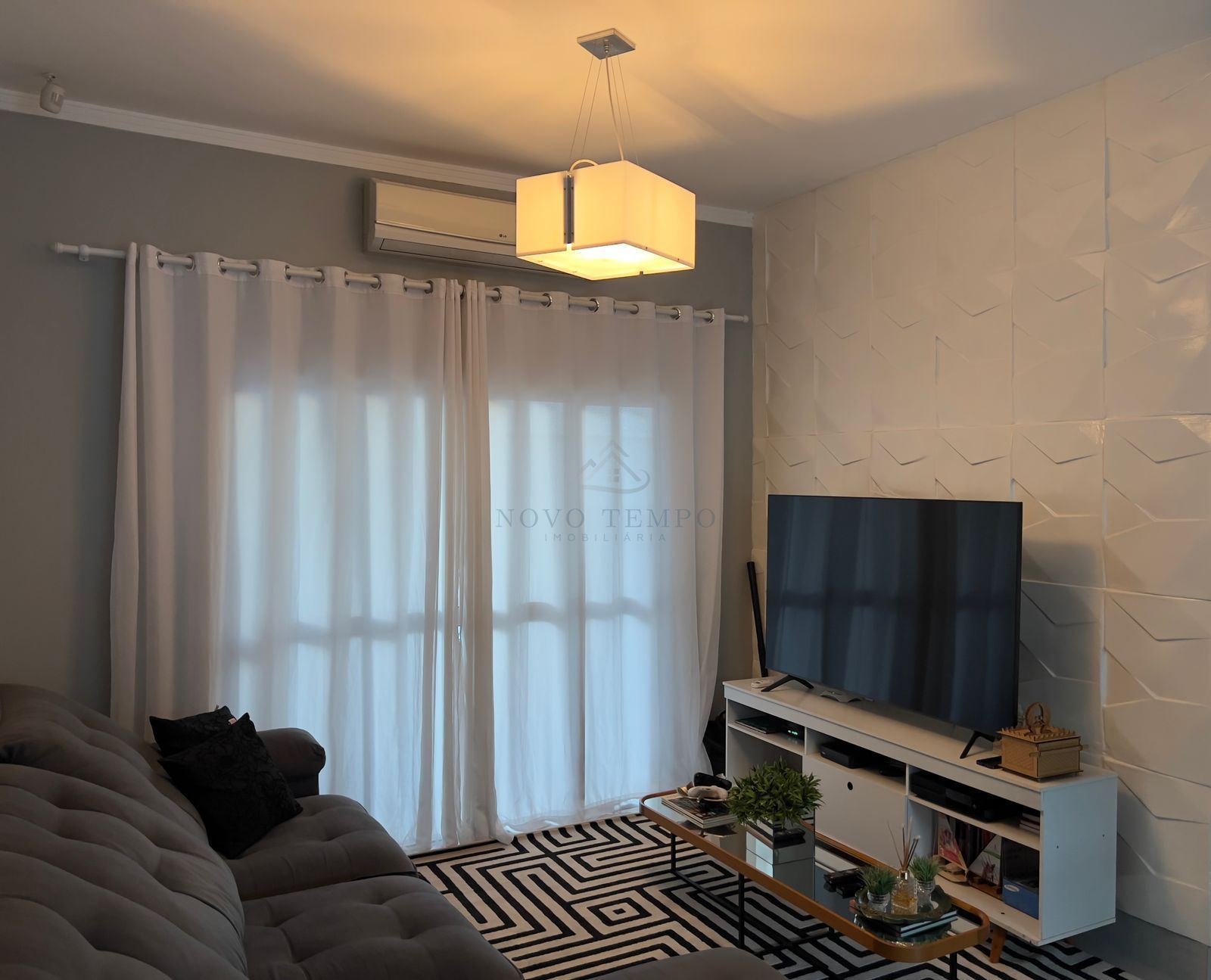 Casa, 3 quartos, 190 m² - Foto 1