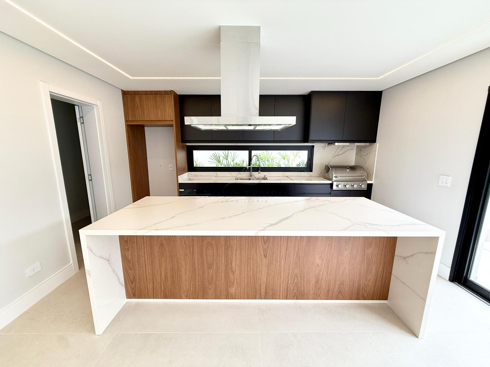 Casa, 4 quartos, 300 m² - Foto 34