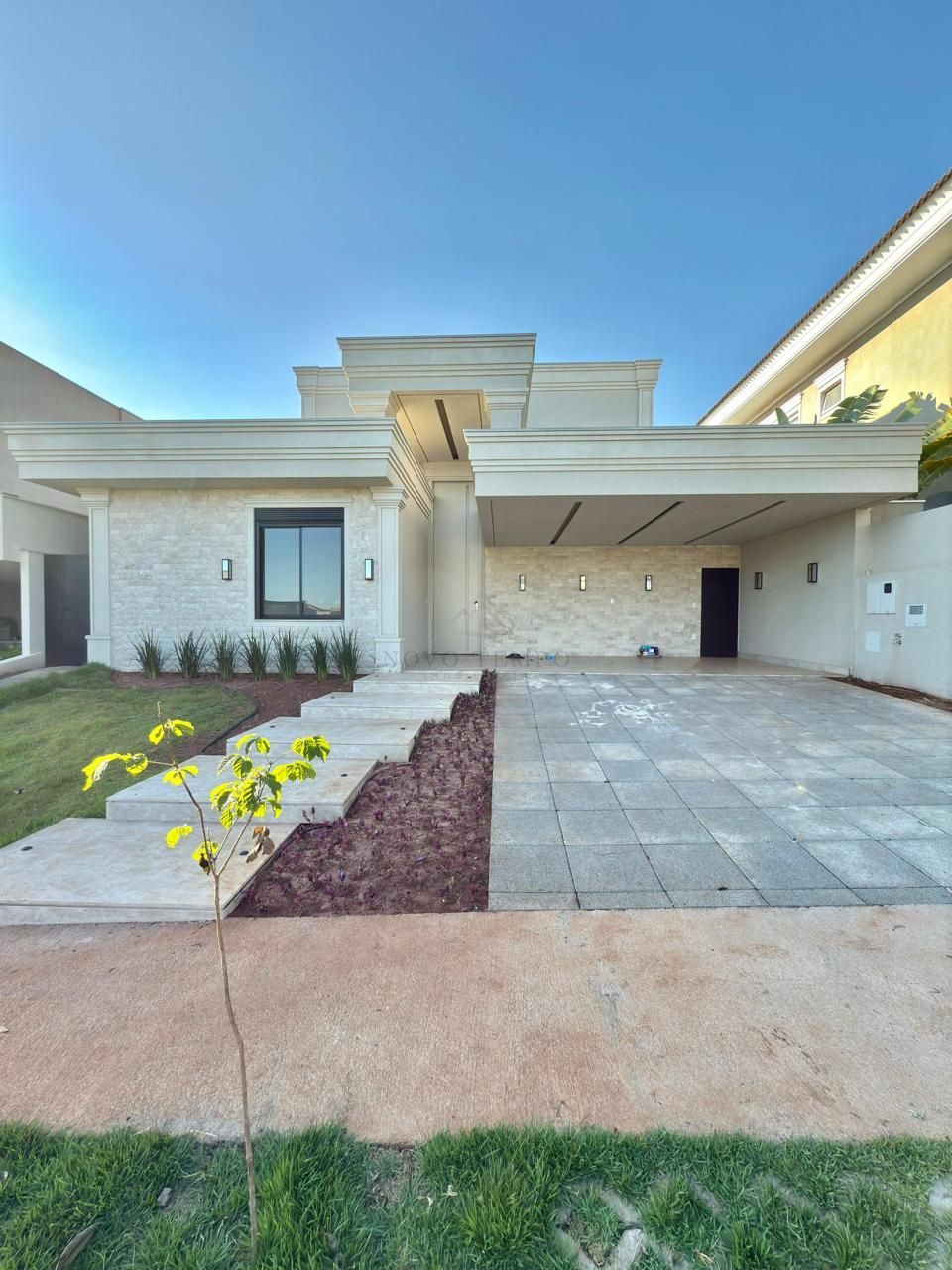 Casa, 4 quartos, 280 m² - Foto 1