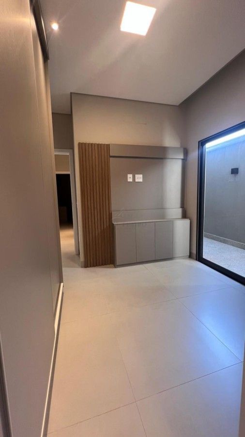 Casa, 3 quartos, 276 m² - Foto 1