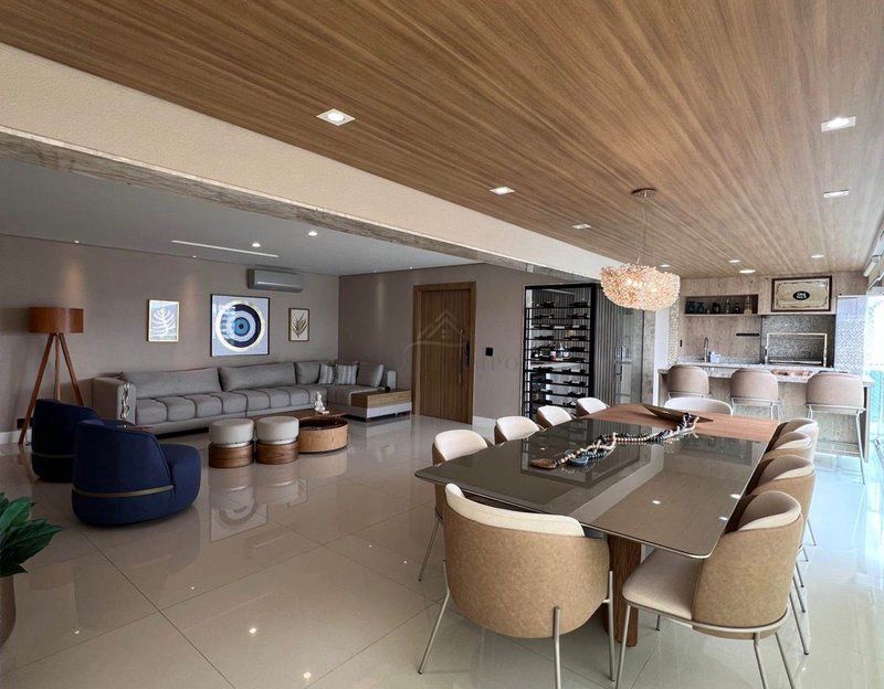 Apartamento, 3 quartos, 213 m² - Foto 1