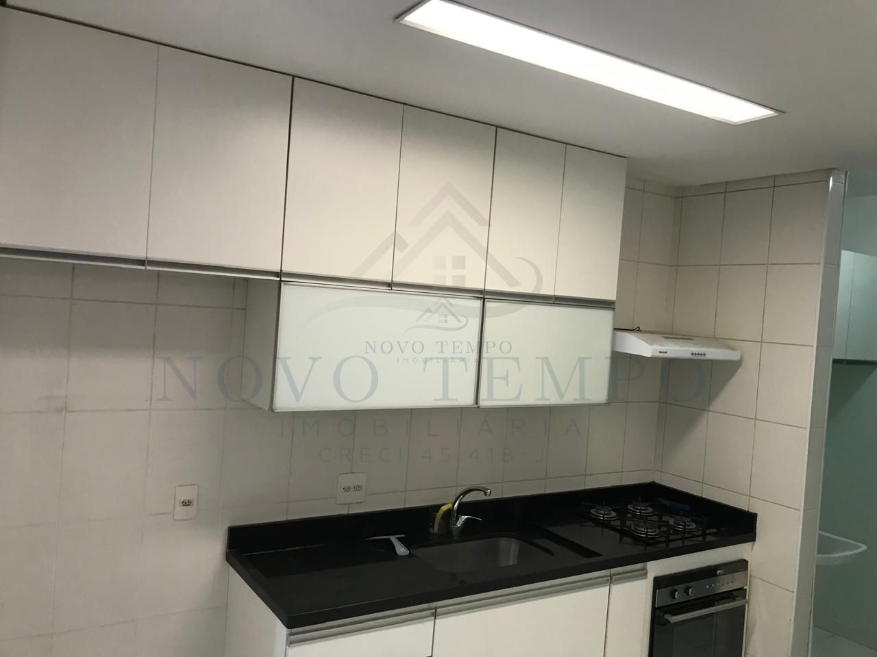 Apartamento para alugar com 2 quartos, 72m² - Foto 3
