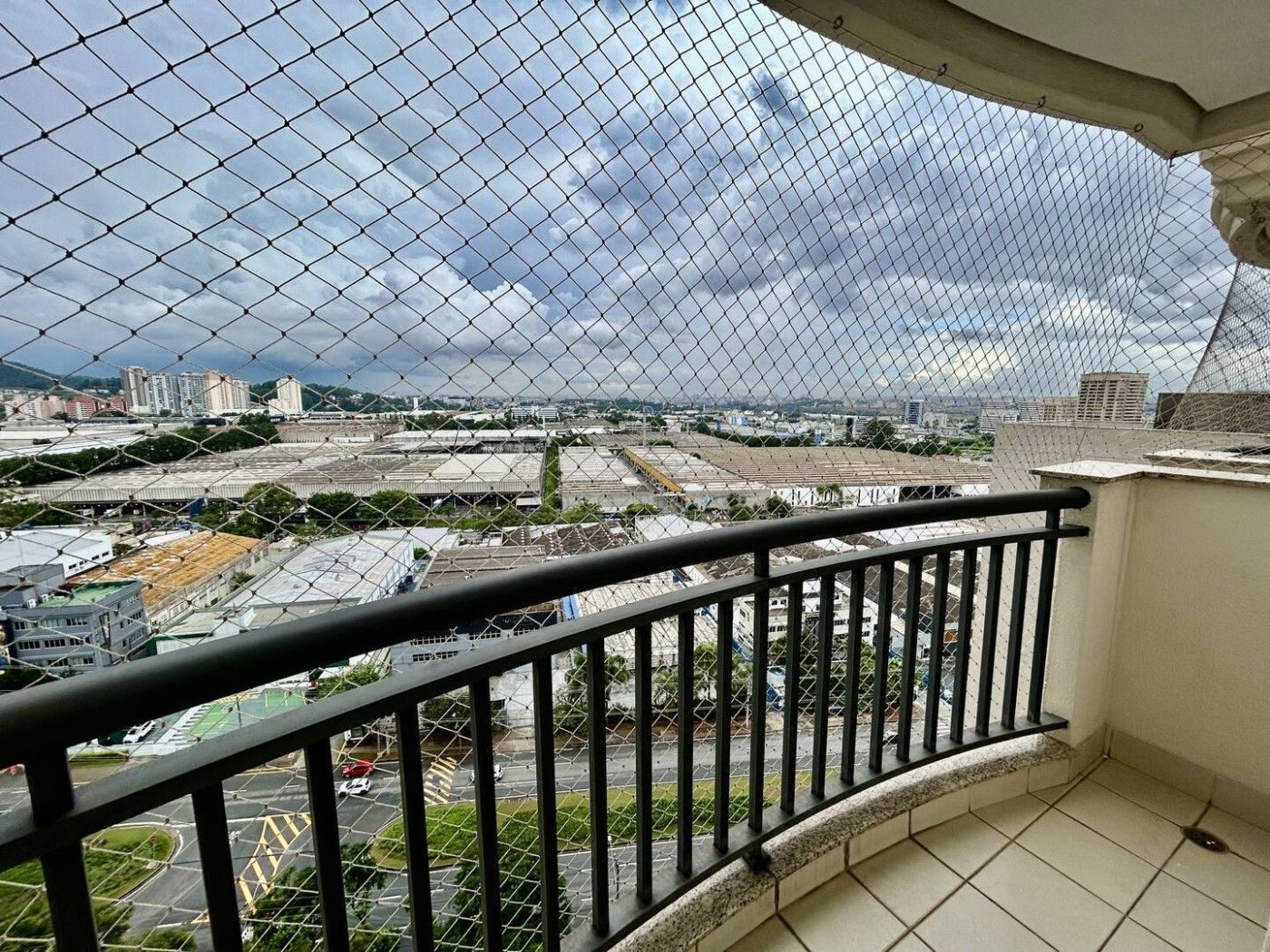 Apartamento para alugar com 3 quartos, 165m² - Foto 25