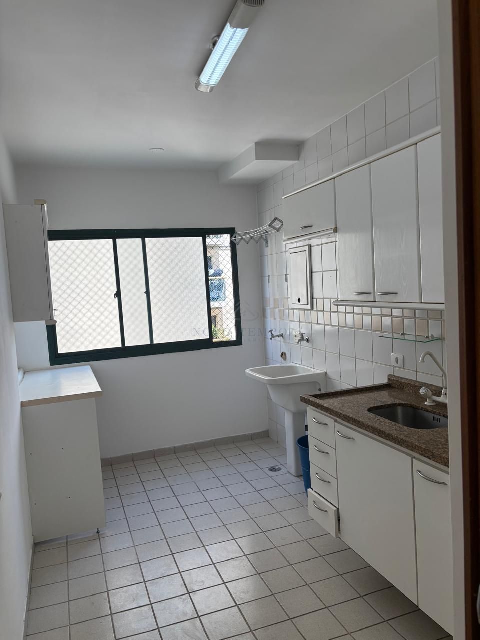 Apartamento para alugar com 2 quartos, 58m² - Foto 11