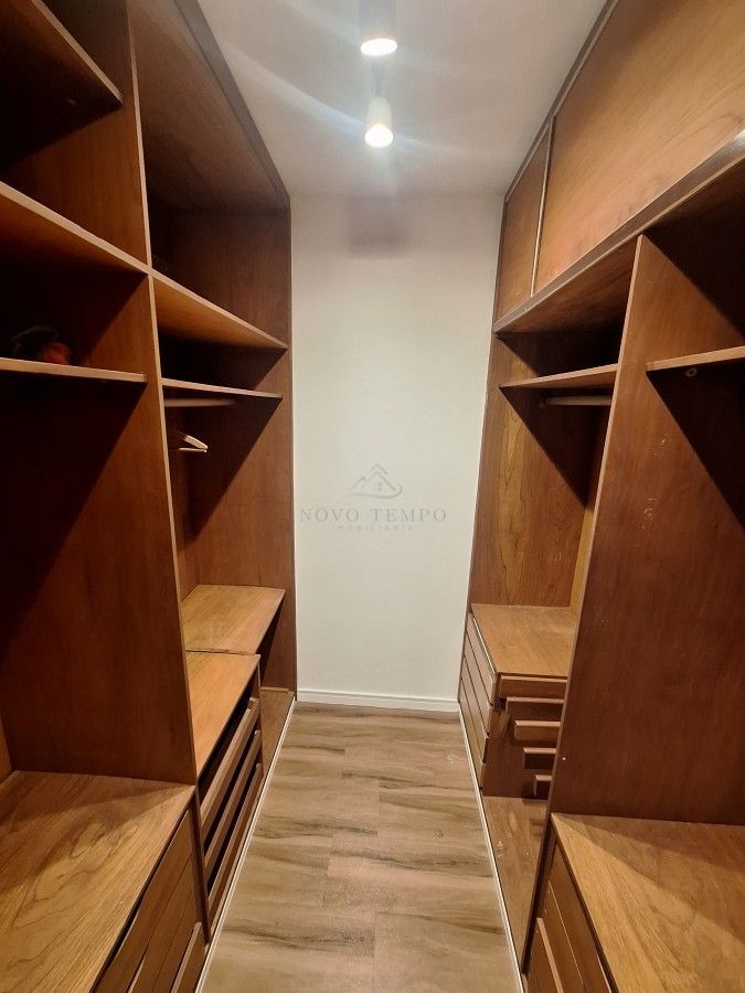 Apartamento para alugar com 2 quartos, 127m² - Foto 9