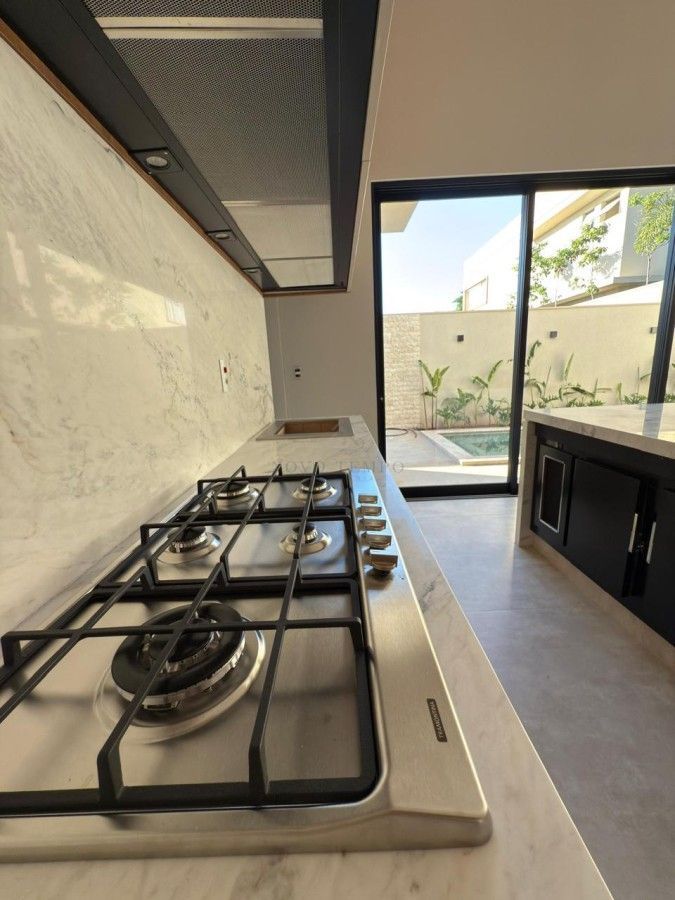 Casa, 4 quartos, 280 m² - Foto 4