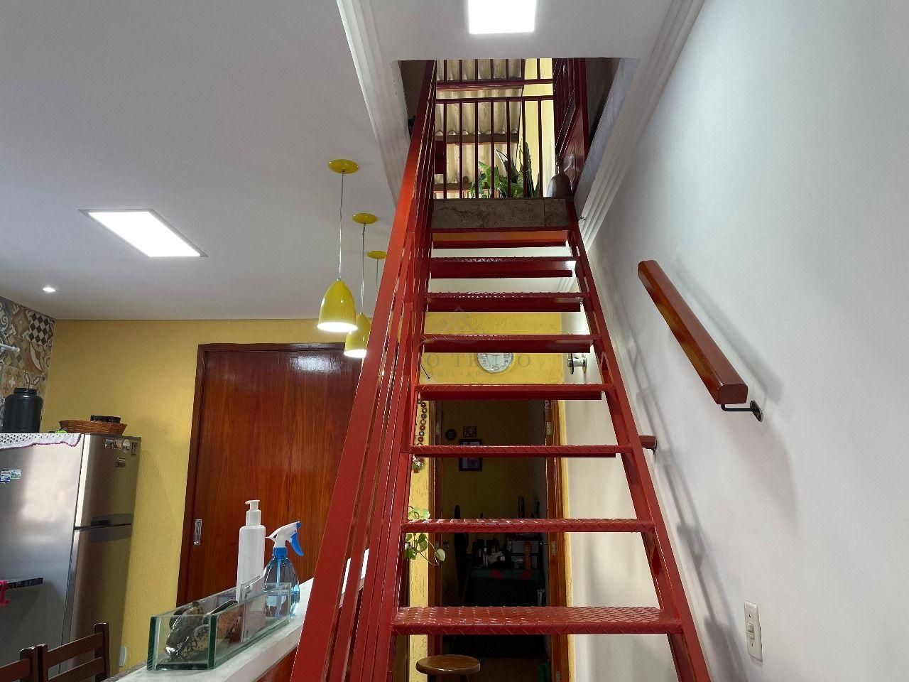 Casa, 3 quartos, 325 m² - Foto 8