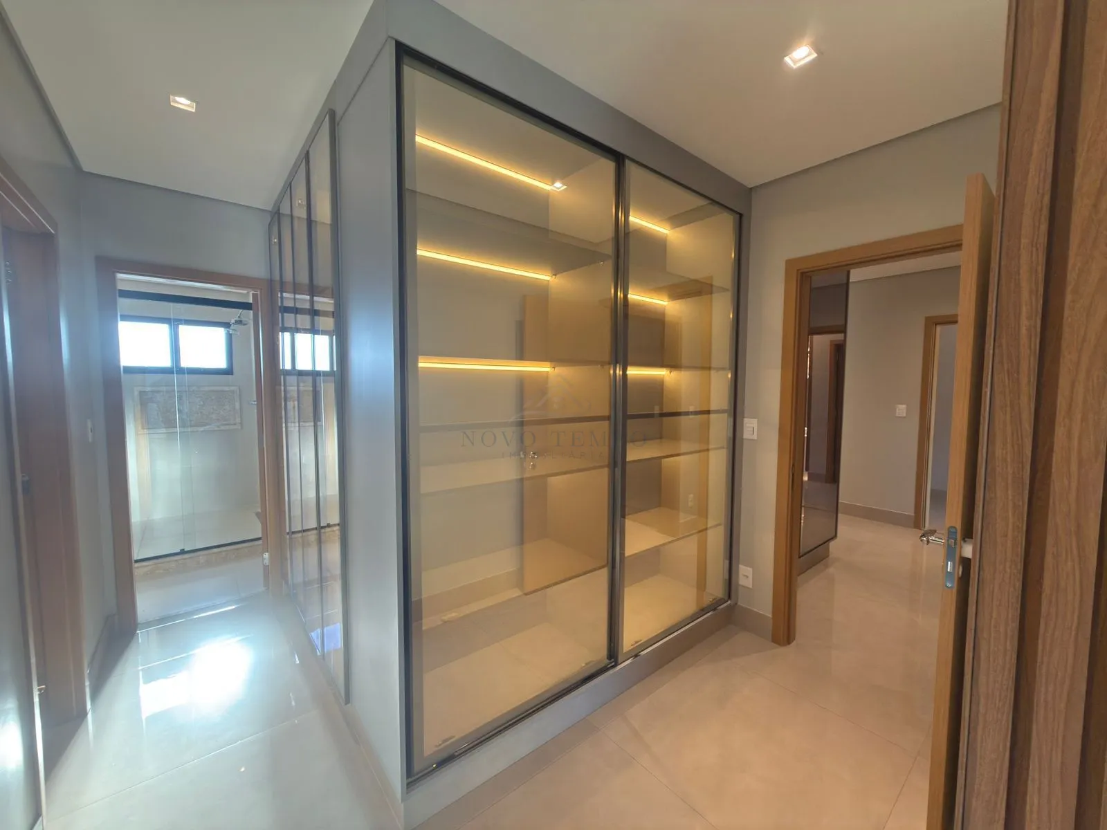 Apartamento, 4 quartos, 257 m² - Foto 24