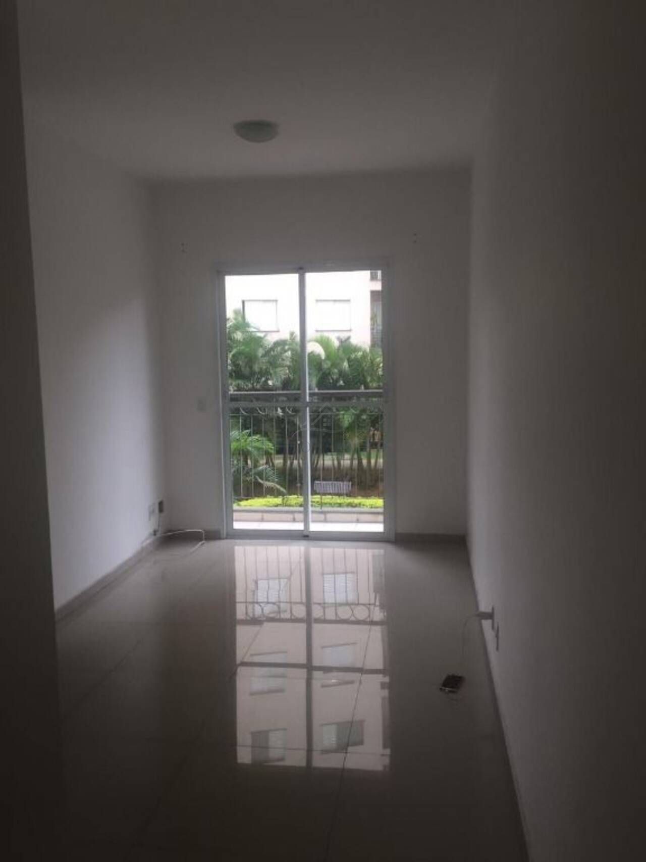 Apartamento, 2 quartos, 56 m² - Foto 2