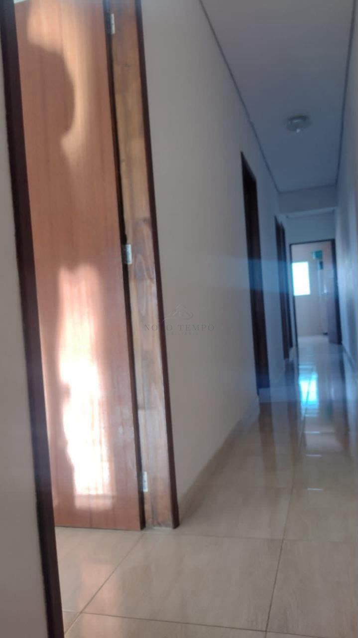 Casa, 4 quartos, 230 m² - Foto 13