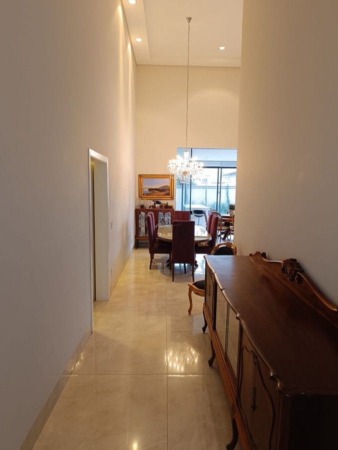 Casa, 3 quartos, 256 m² - Foto 4