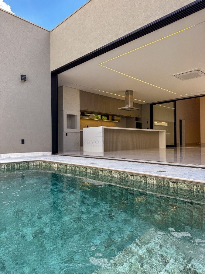 Casa, 4 quartos, 260 m² - Foto 26