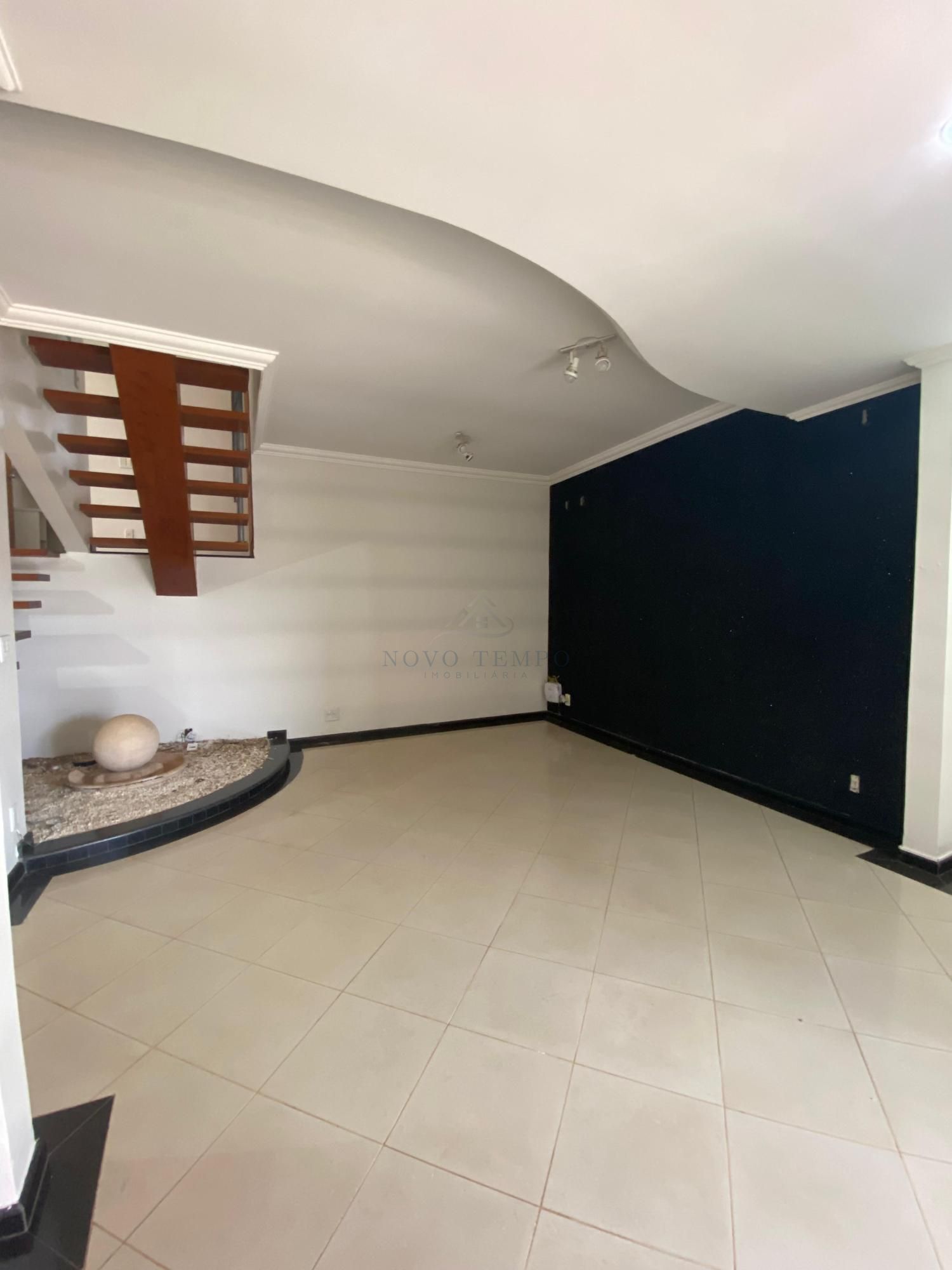 Casa, 3 quartos, 240 m² - Foto 2