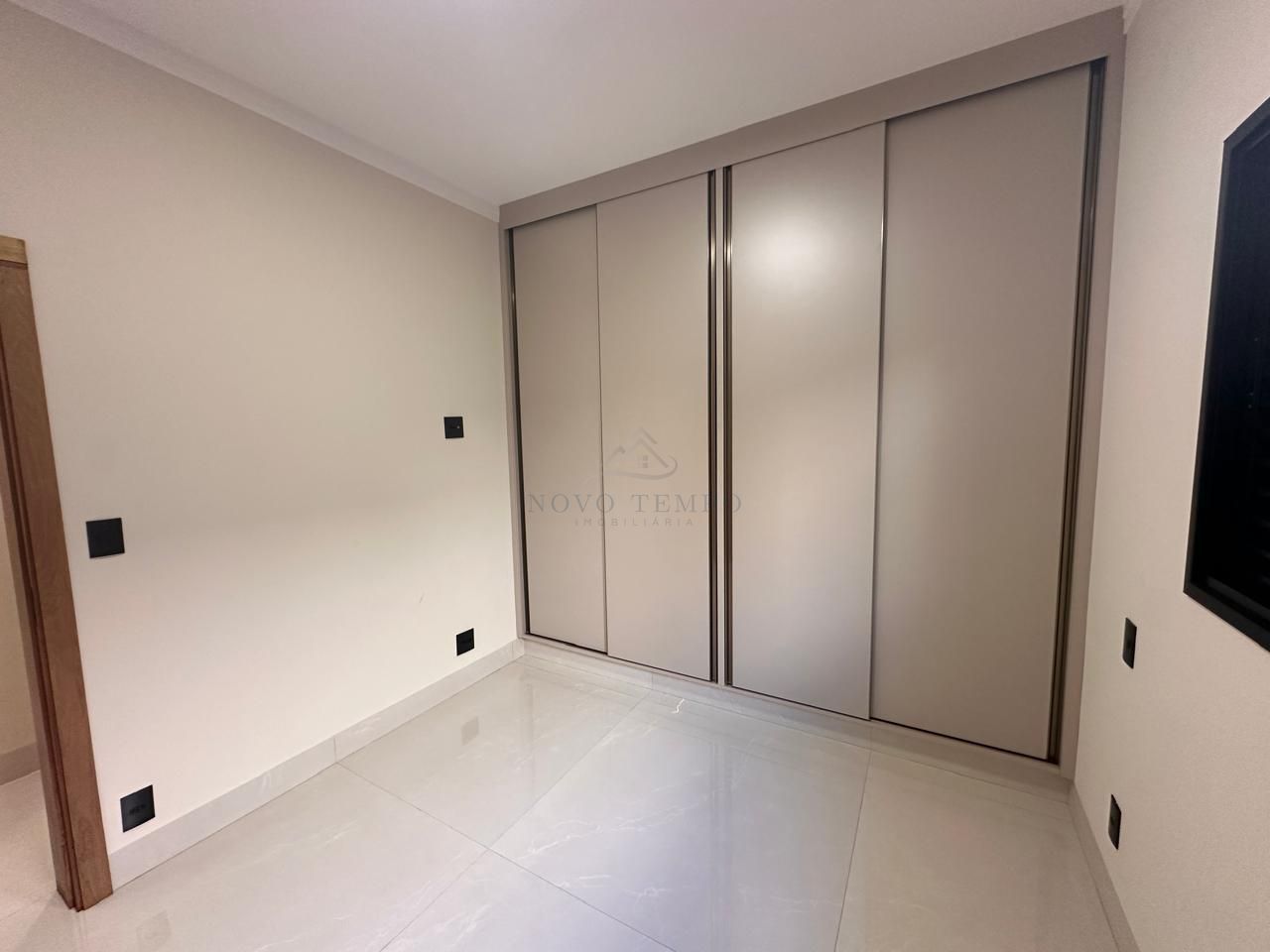 Casa, 3 quartos, 270 m² - Foto 15
