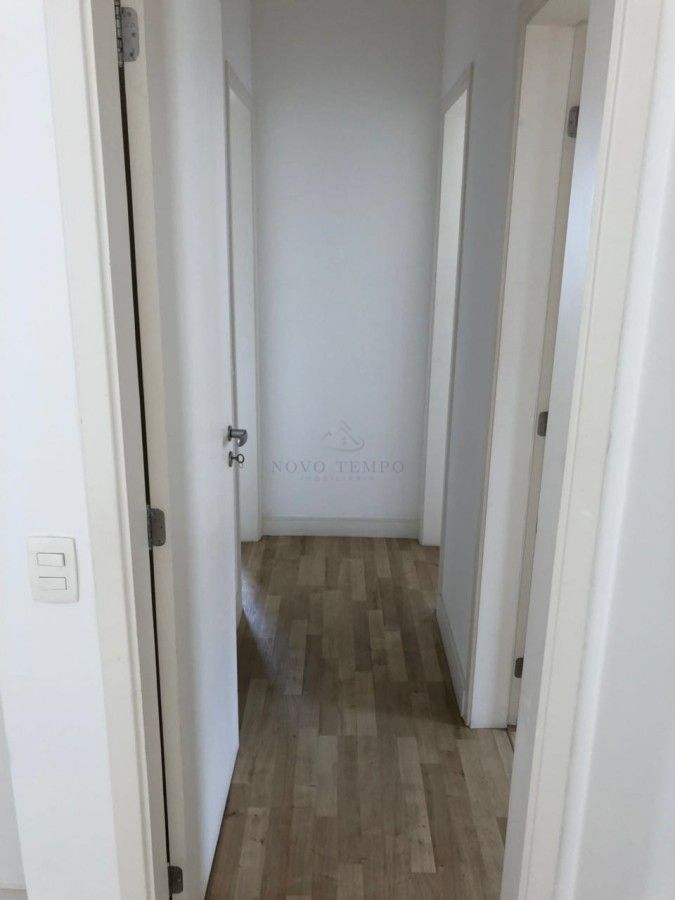 Apartamento para alugar com 3 quartos, 84m² - Foto 4