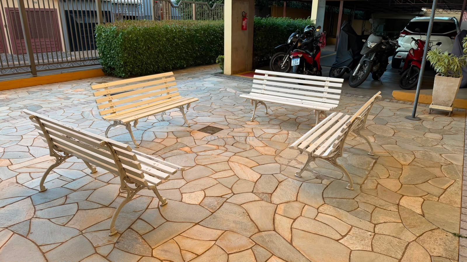 Apartamento, 3 quartos, 100 m² - Foto 2