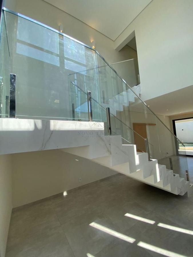 Sobrado, 3 quartos, 208 m² - Foto 4