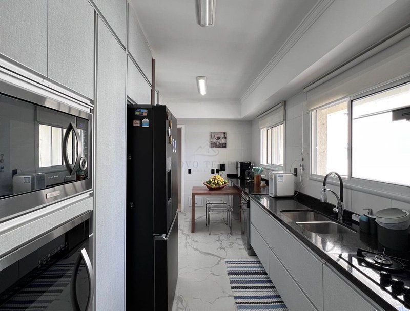 Apartamento, 3 quartos, 213 m² - Foto 5