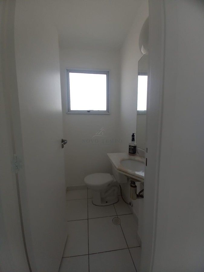 Apartamento para alugar com 2 quartos, 110m² - Foto 20