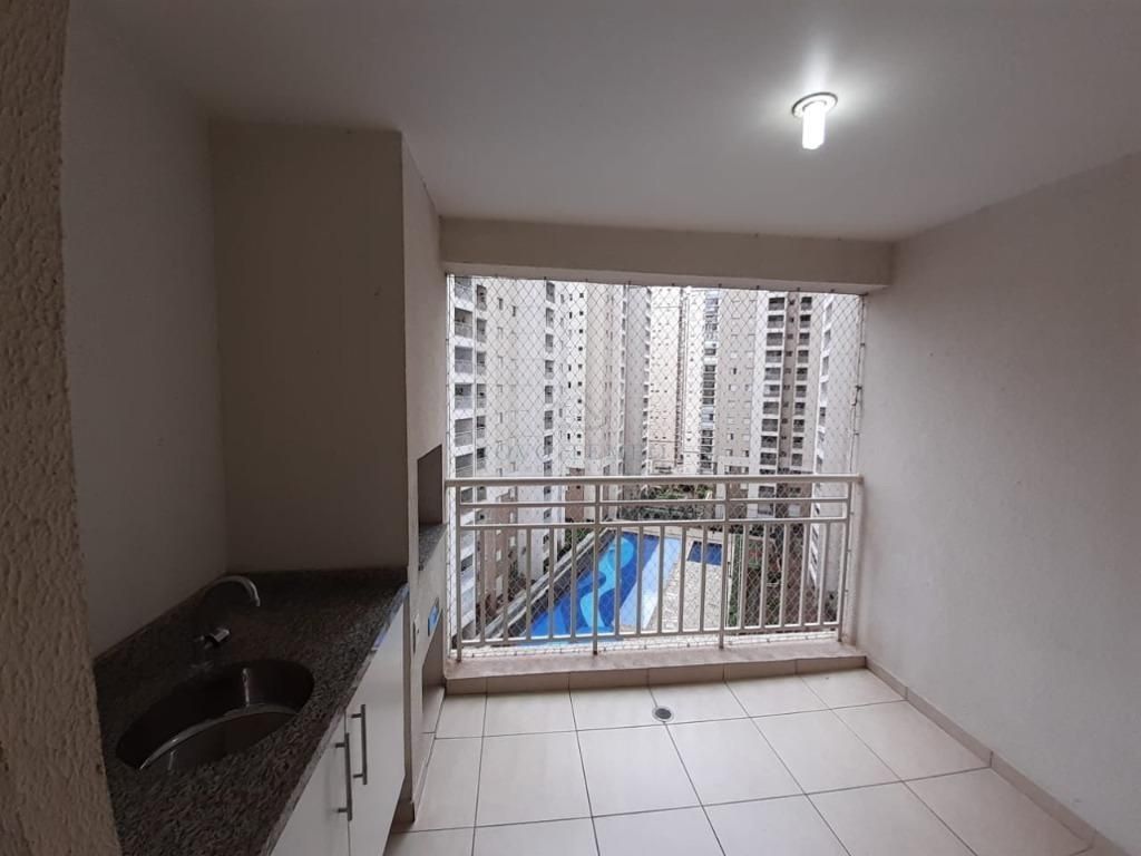Apartamento para alugar com 3 quartos, 85m² - Foto 20