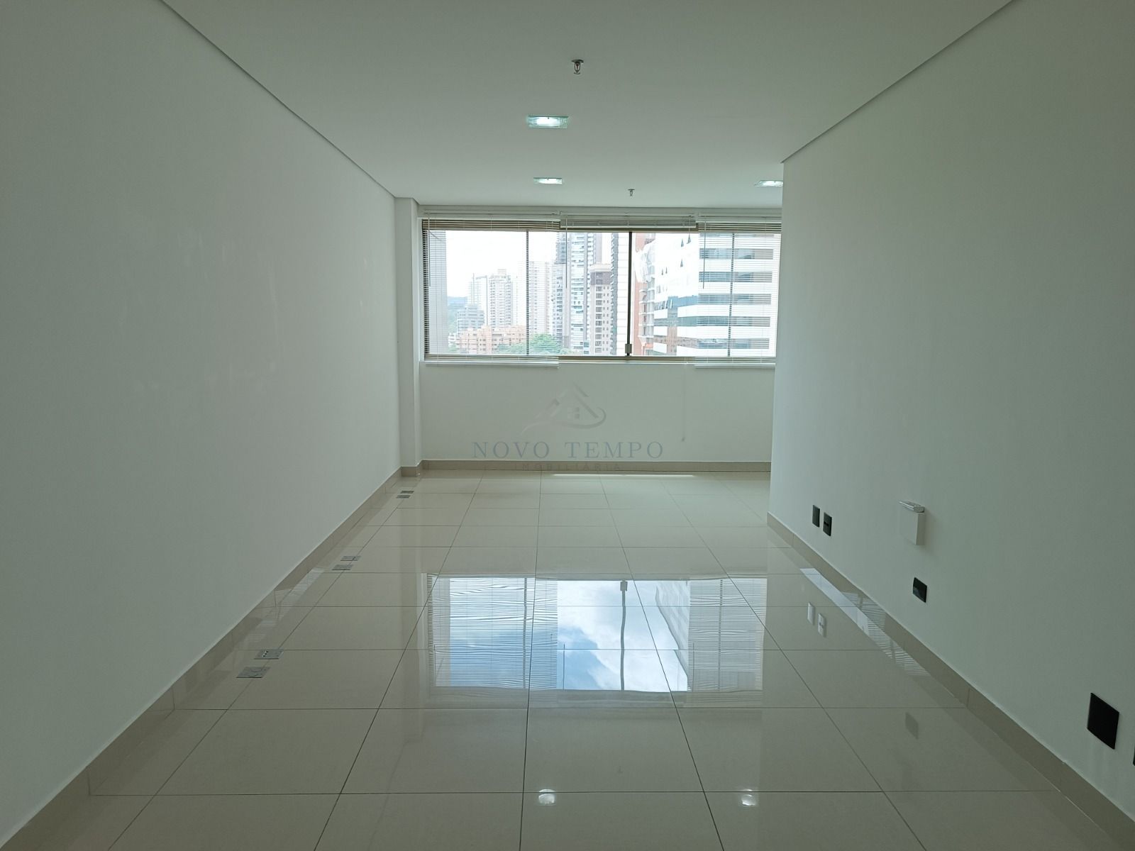 Sala-Conjunto, 42 m² - Foto 1