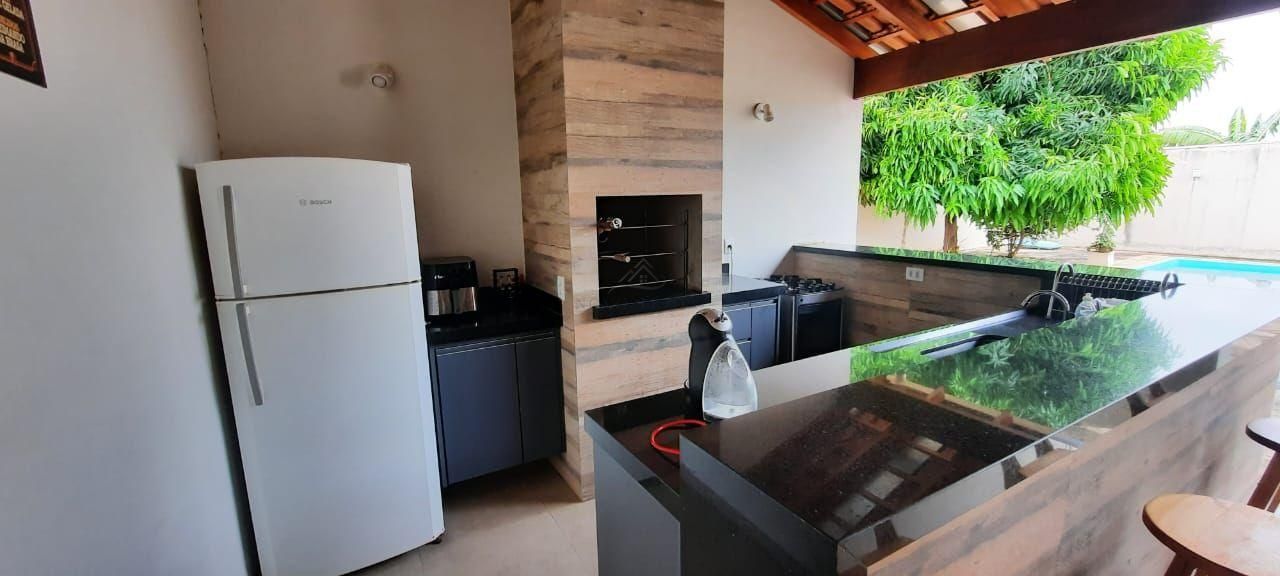 Casa, 3 quartos, 200 m² - Foto 21