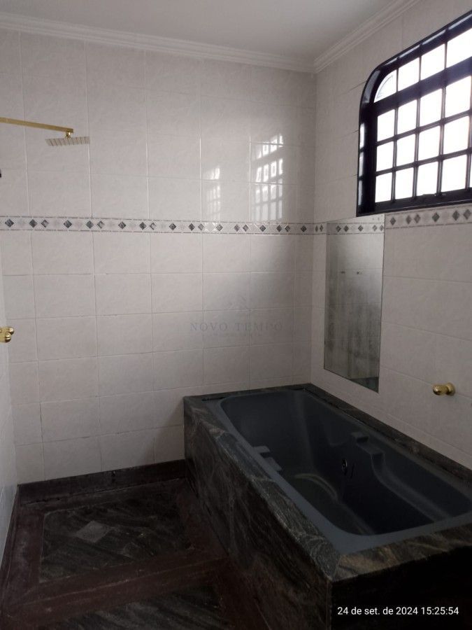 Casa, 3 quartos, 210 m² - Foto 25