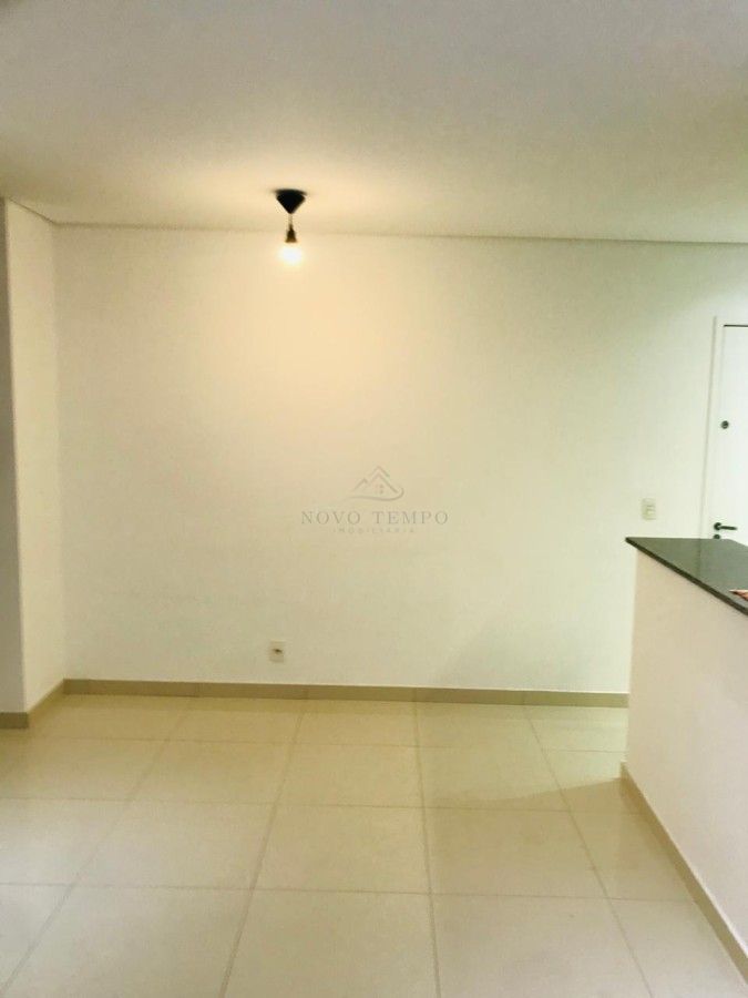 Apartamento para alugar com 2 quartos, 72m² - Foto 11