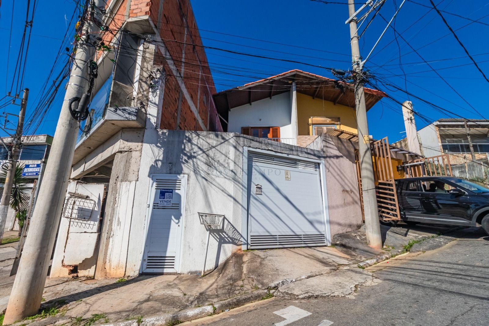 Casa, 4 quartos, 187 m² - Foto 1