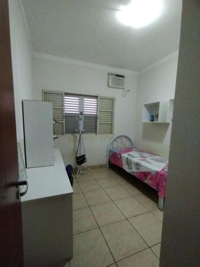 Casa, 3 quartos, 249 m² - Foto 14