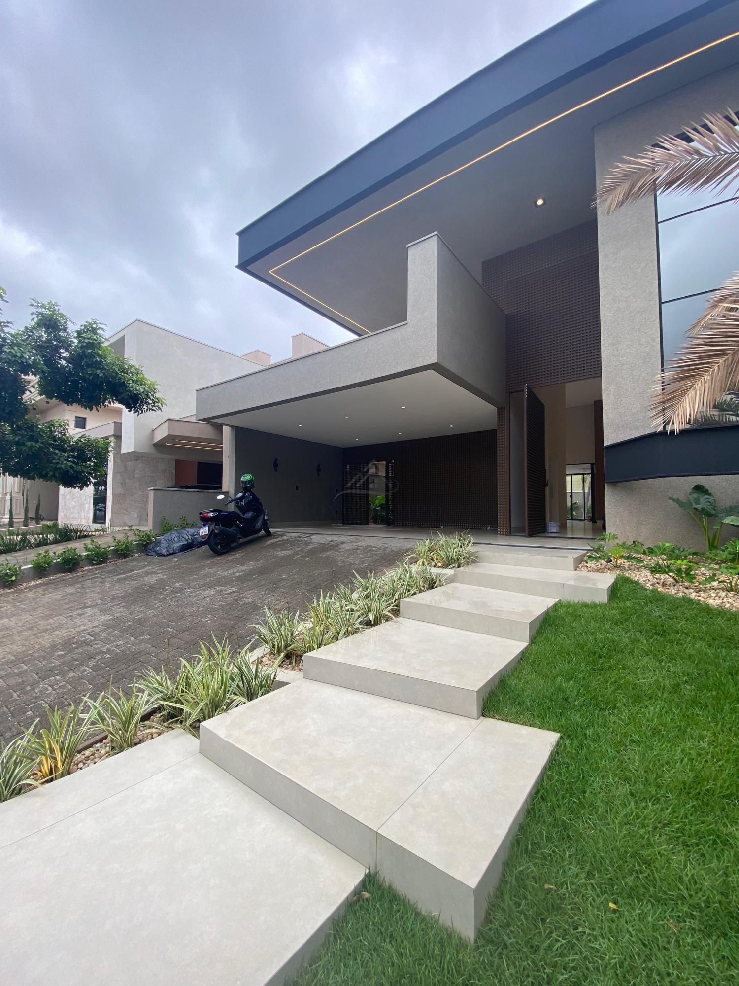 Casa, 3 quartos, 261 m² - Foto 1