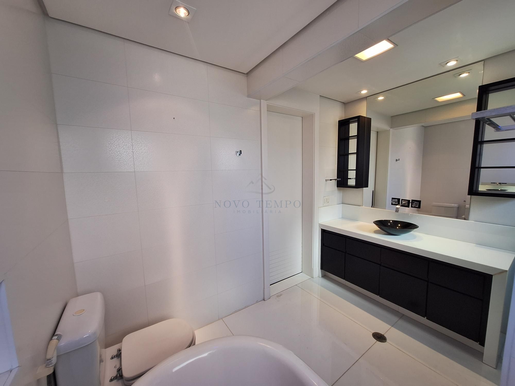 Apartamento, 3 quartos, 261 m² - Foto 35