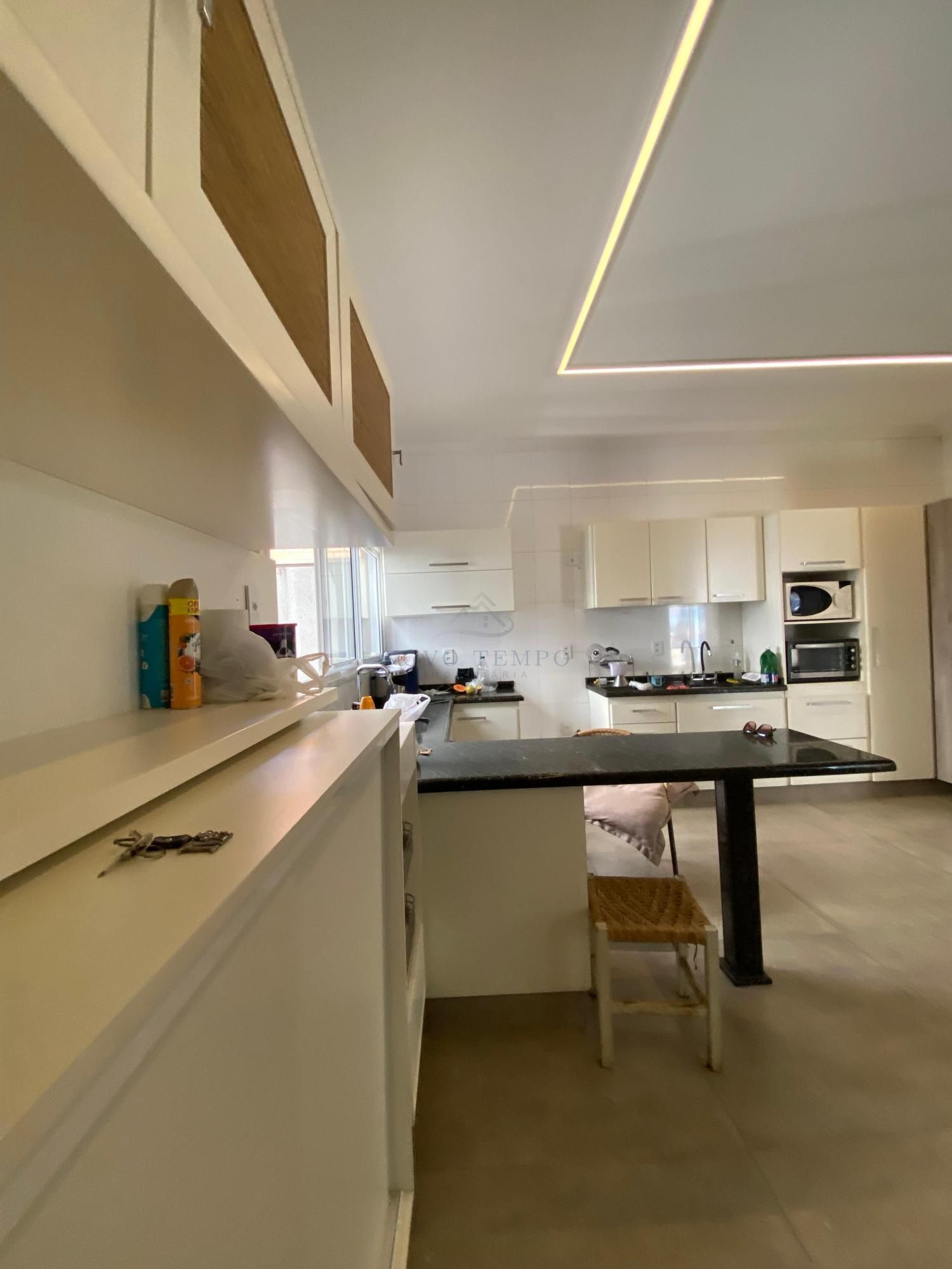 Casa, 4 quartos, 286 m² - Foto 3