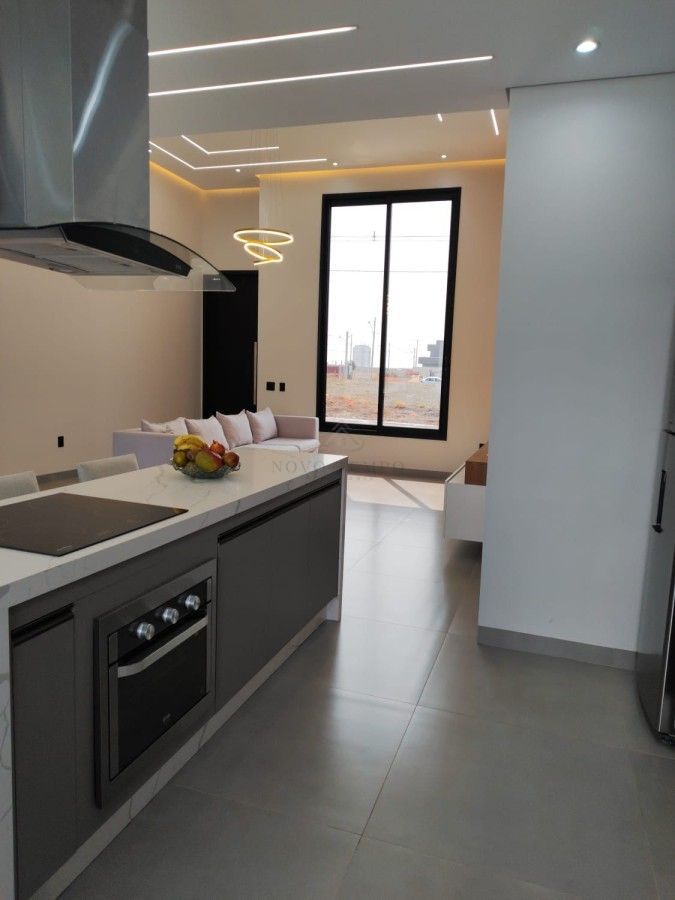 Casa, 3 quartos, 183 m² - Foto 4