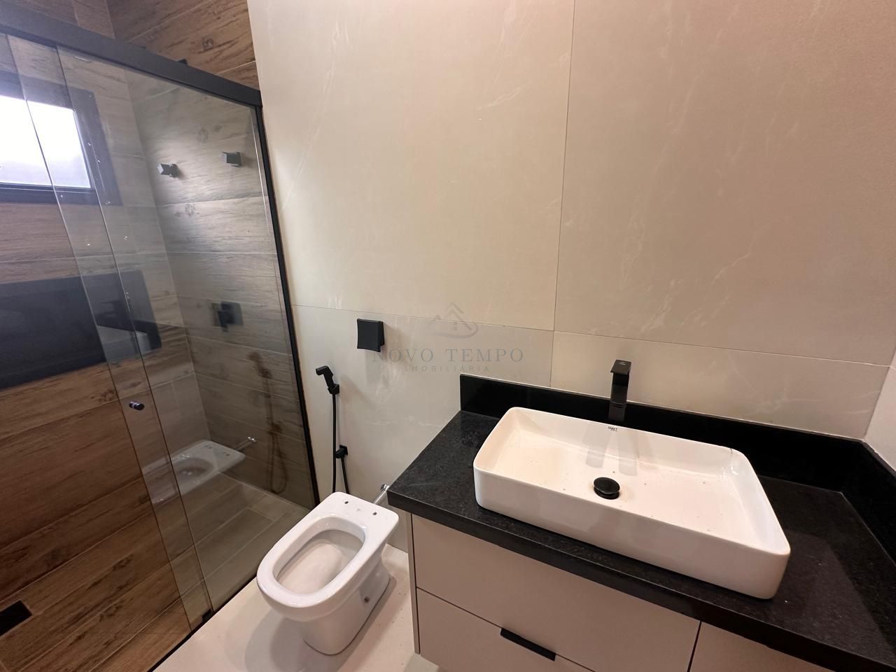 Casa, 3 quartos, 270 m² - Foto 17