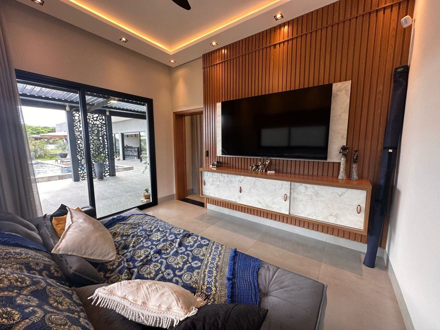 Casa, 3 quartos, 335 m² - Foto 3