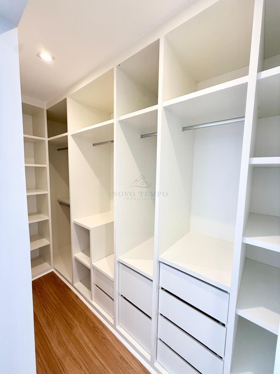Casa, 4 quartos, 300 m² - Foto 22