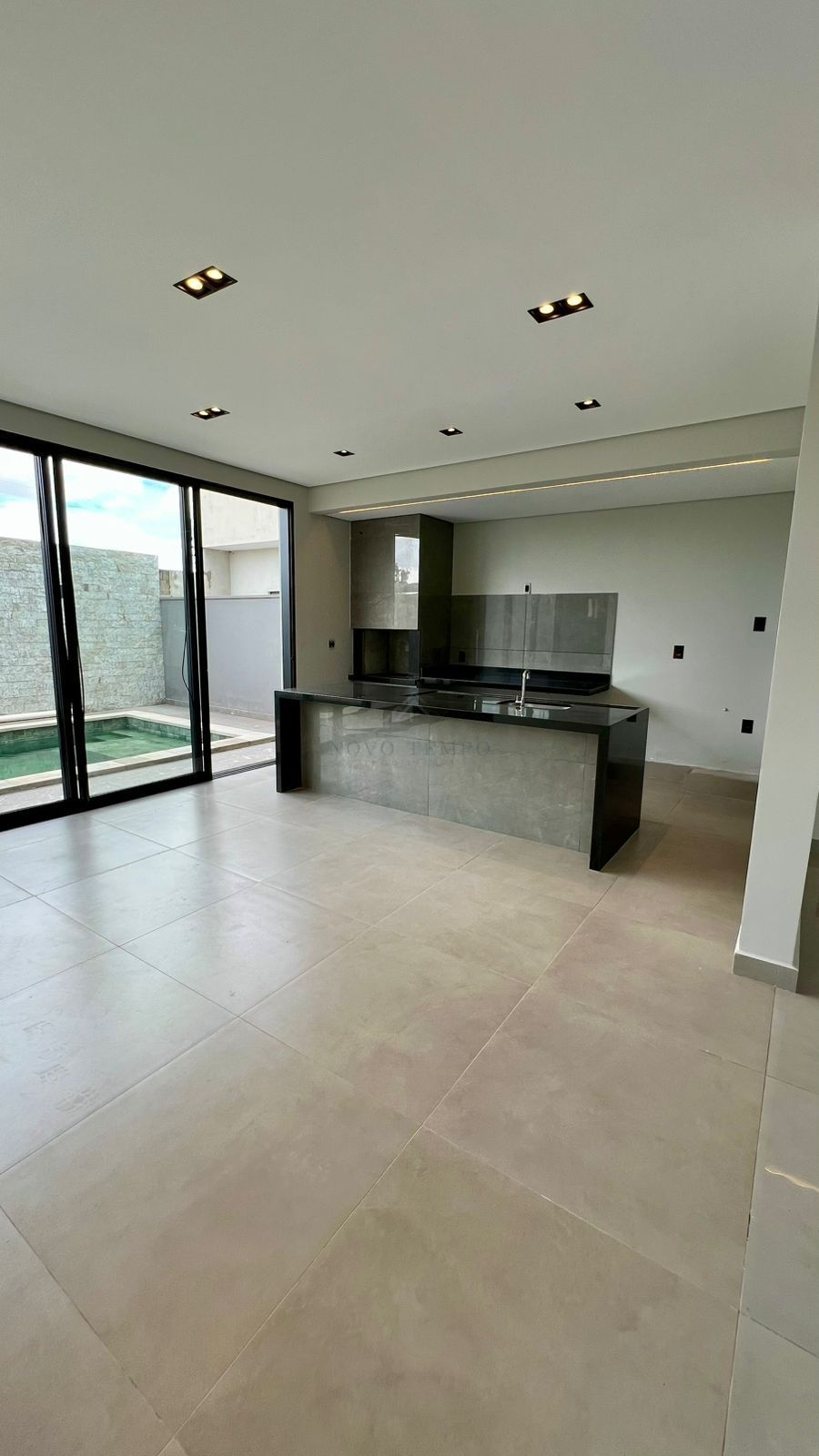 Casa, 3 quartos, 217 m² - Foto 4
