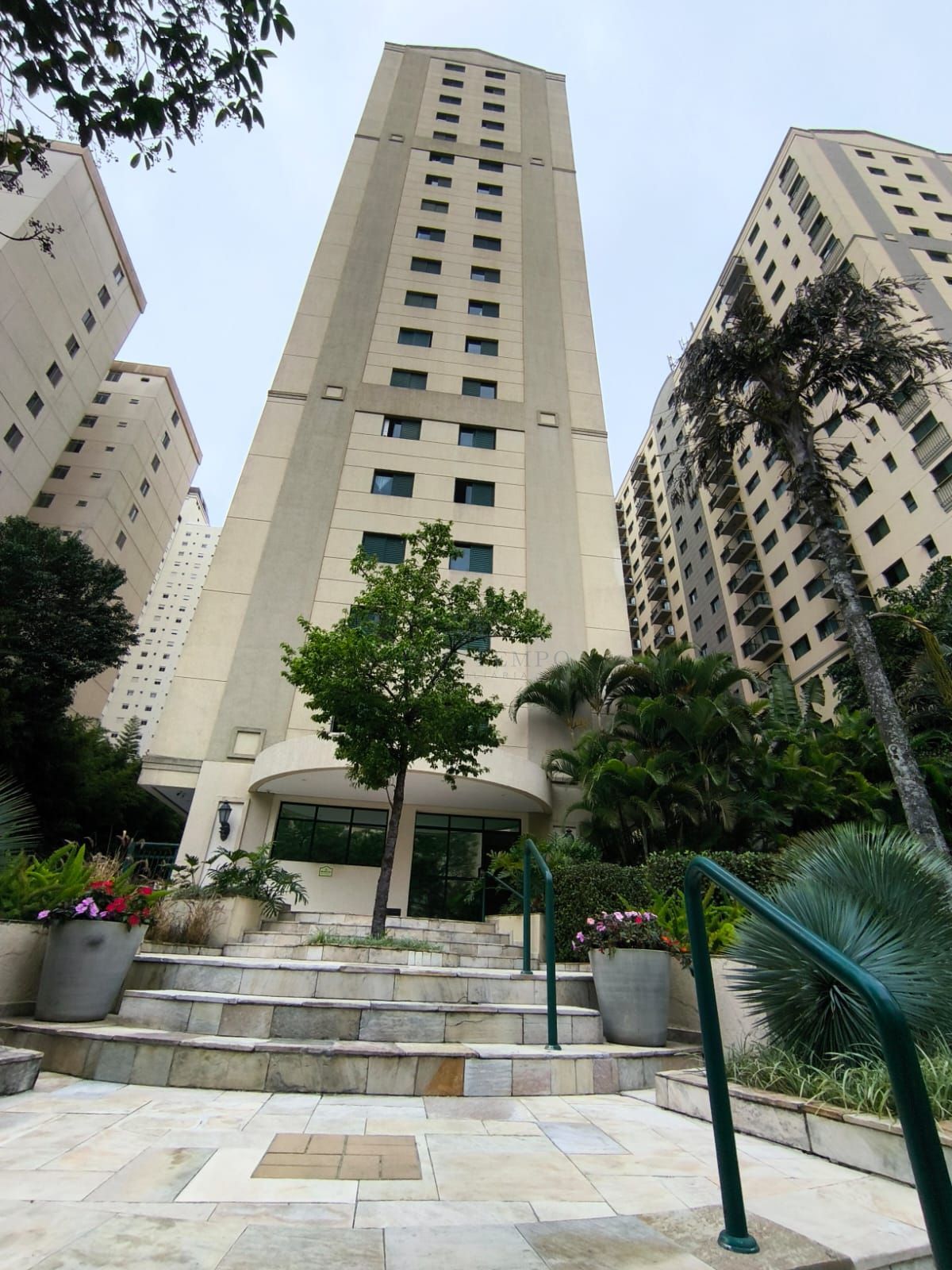 Apartamento, 3 quartos, 77 m² - Foto 1