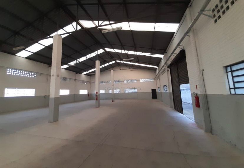 Depósito-Galpão, 640 m² - Foto 2