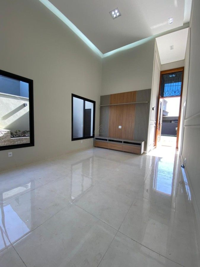 Casa, 3 quartos, 171 m² - Foto 1