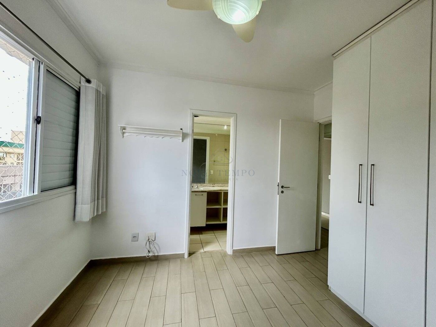 Apartamento para alugar com 3 quartos, 165m² - Foto 15