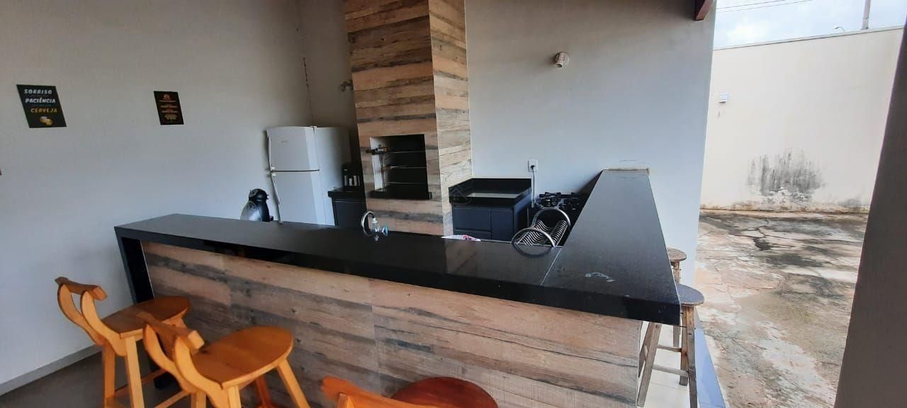 Casa, 3 quartos, 200 m² - Foto 20