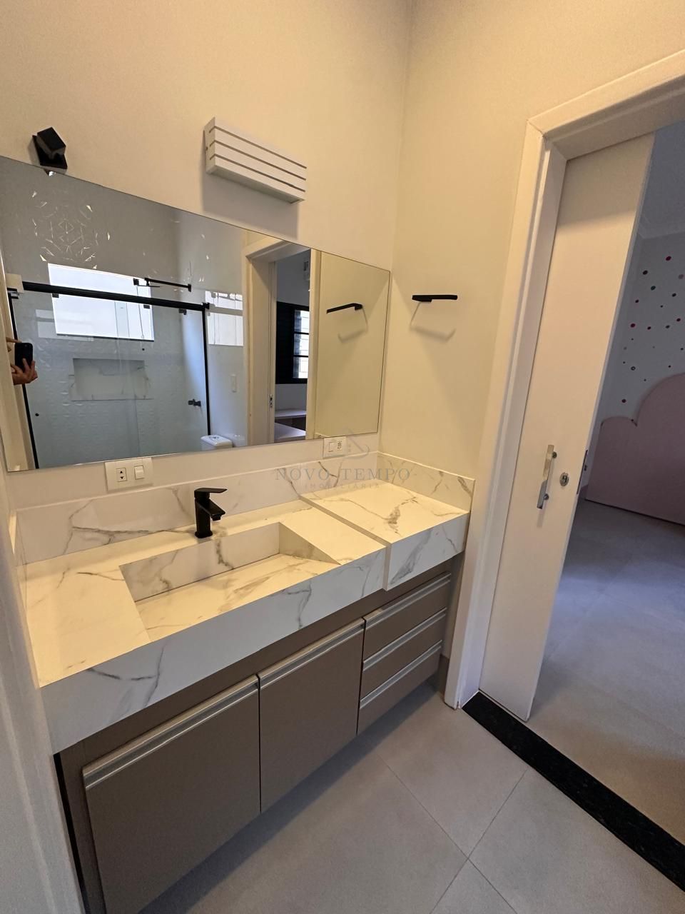 Casa, 3 quartos, 240 m² - Foto 23