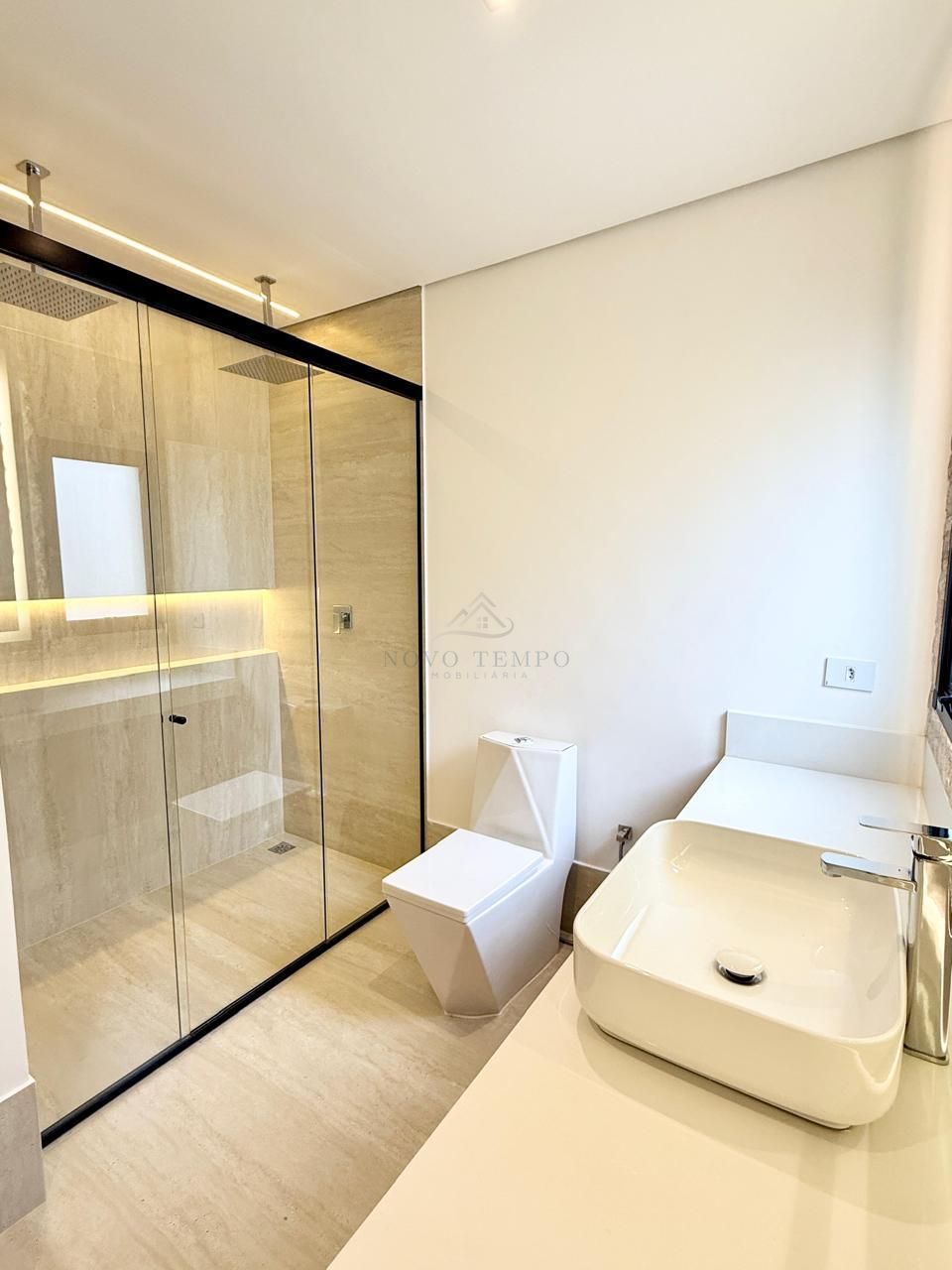 Casa, 4 quartos, 300 m² - Foto 26
