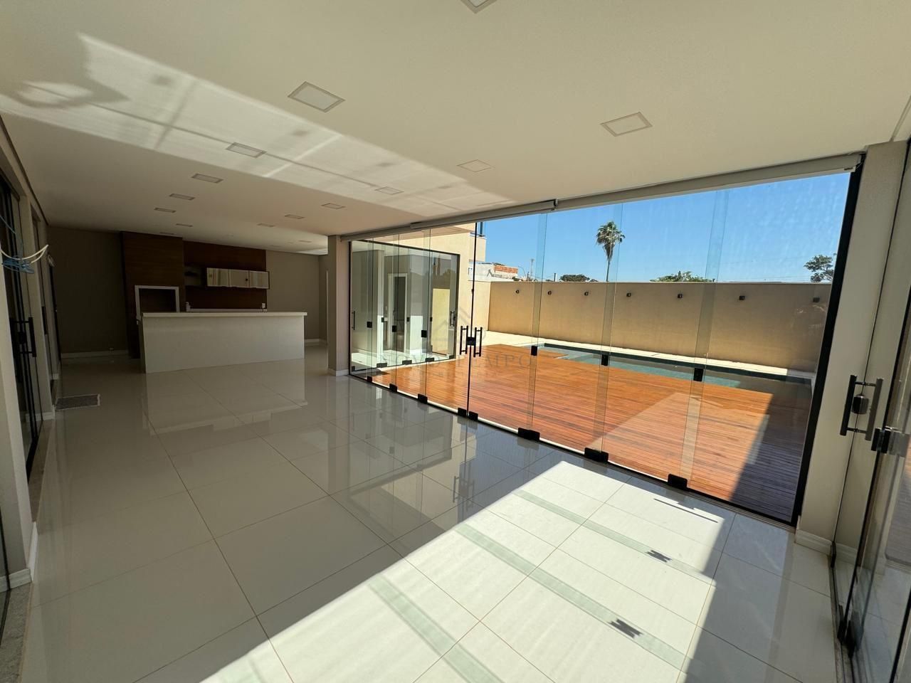 Casa, 4 quartos, 318 m² - Foto 9