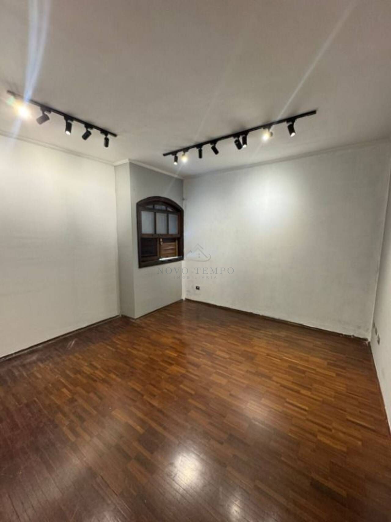 Prédio Inteiro, 184 m² - Foto 1