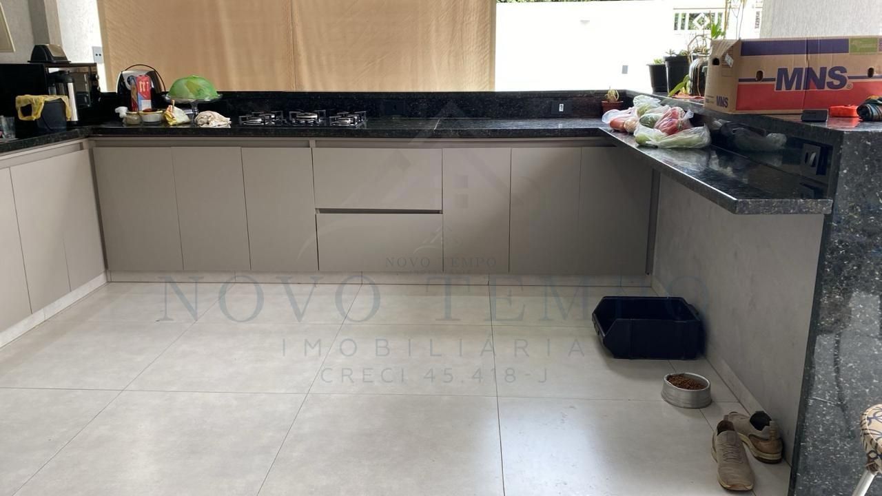 Casa, 3 quartos, 196 m² - Foto 6