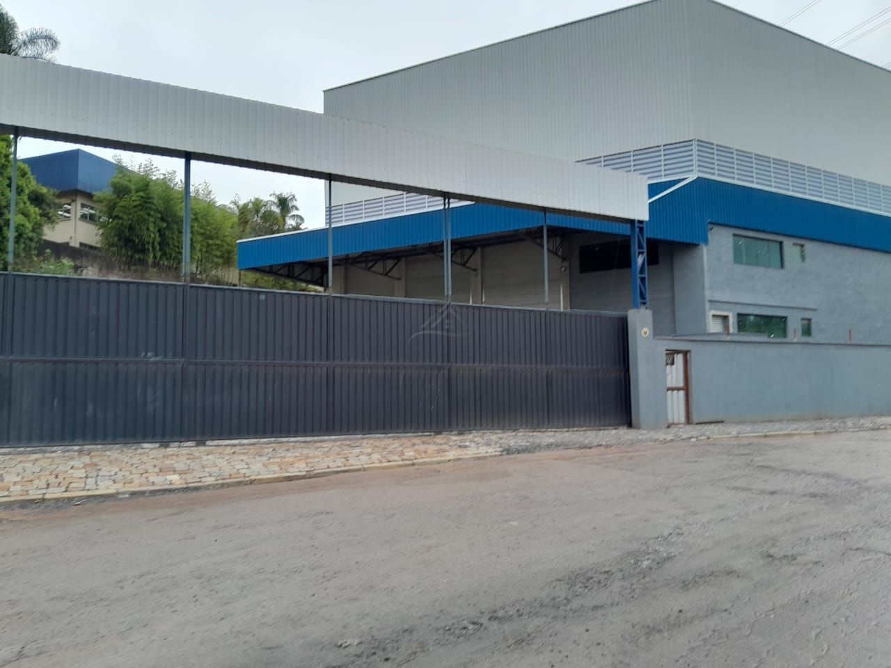 Depósito-Galpão, 820 m² - Foto 1