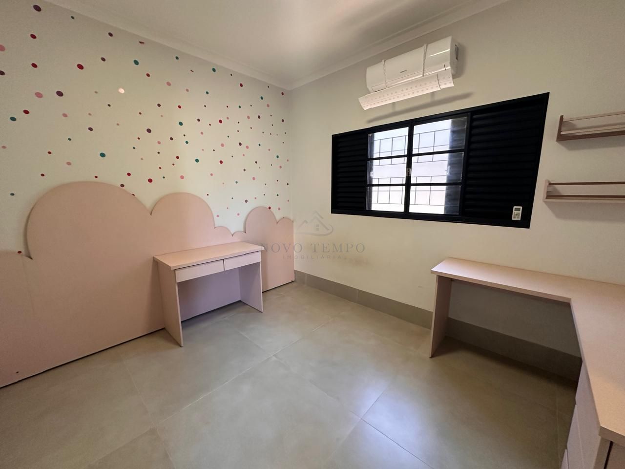 Casa, 3 quartos, 240 m² - Foto 22